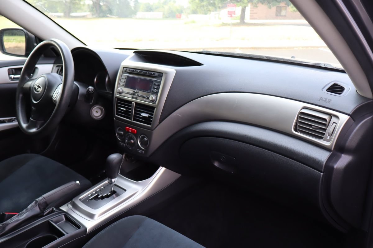 Used 2010 Subaru Impreza 2.5i AWD/4WD image 17