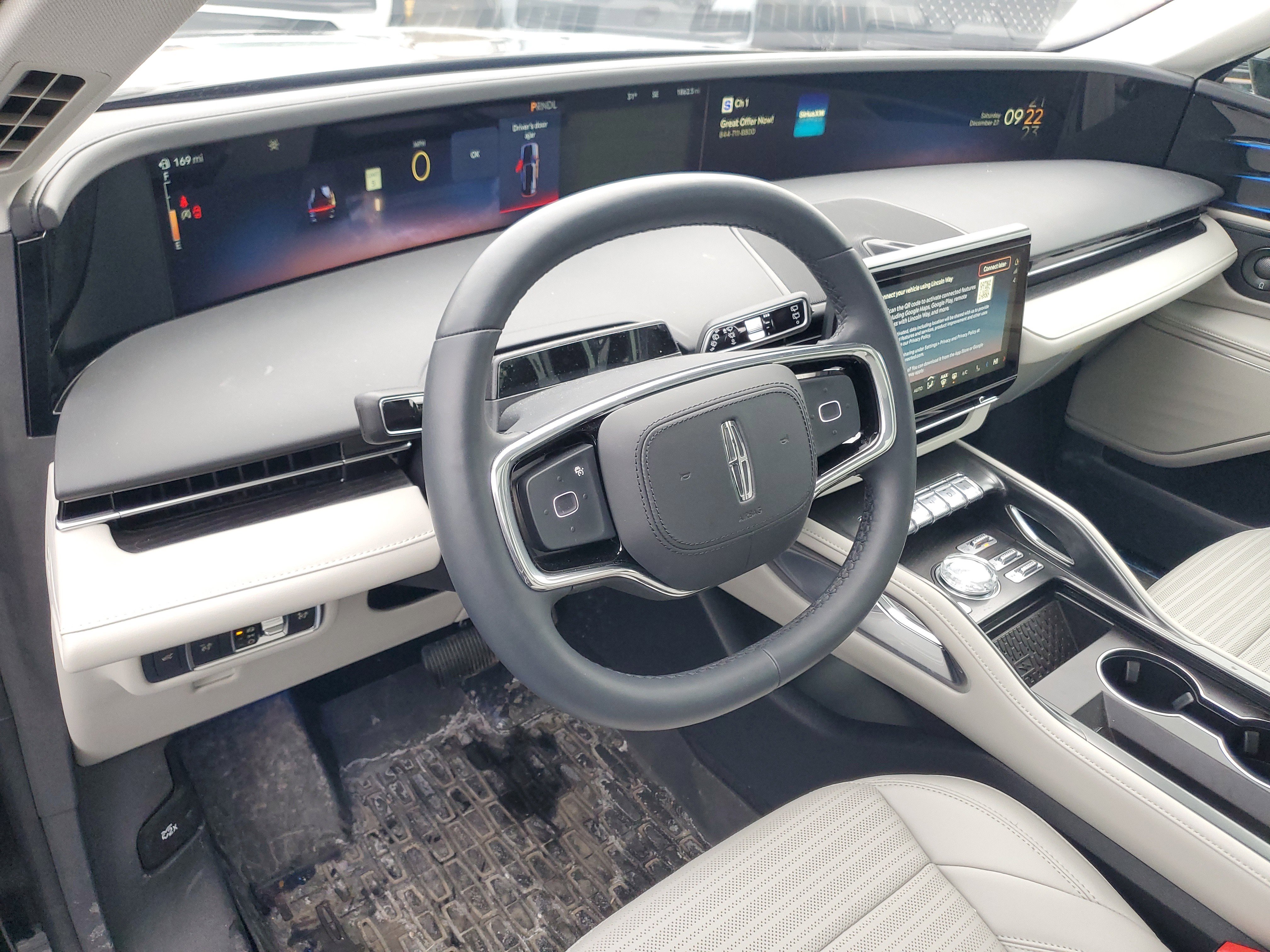 New 2026 Lincoln Nautilus Reserve w/ Jet Appearance Package image 13