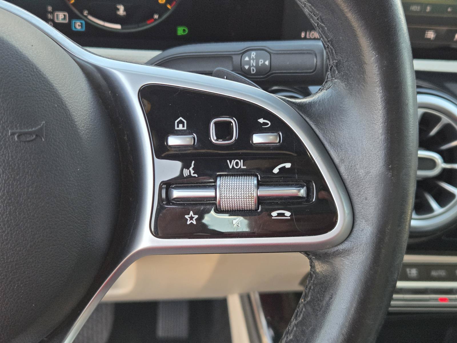 Used 2019 Mercedes-Benz A 220 image 16