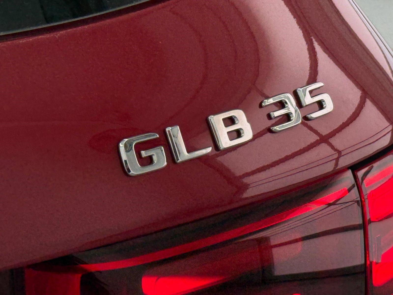 New 2026 Mercedes-Benz GLB 35 AMG 4MATIC image 21