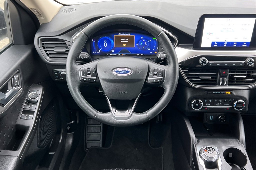 Used 2020 Ford Escape SE Sport image 16