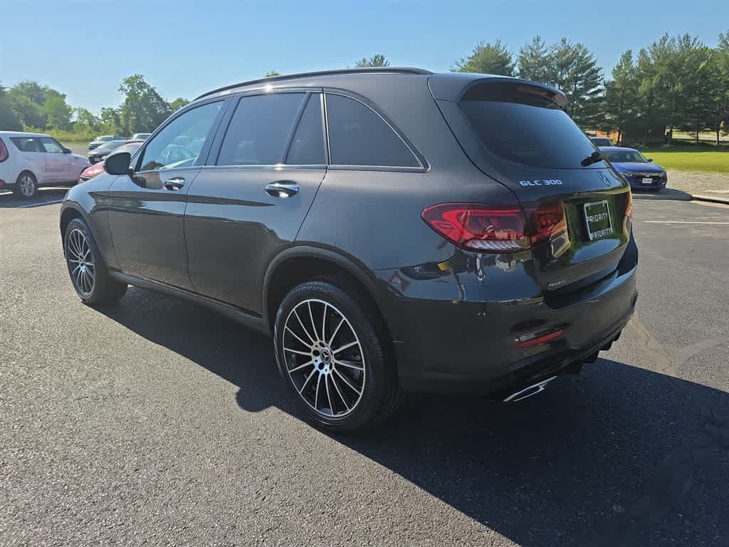 Used 2022 Mercedes-Benz GLC 300 4MATIC image 7