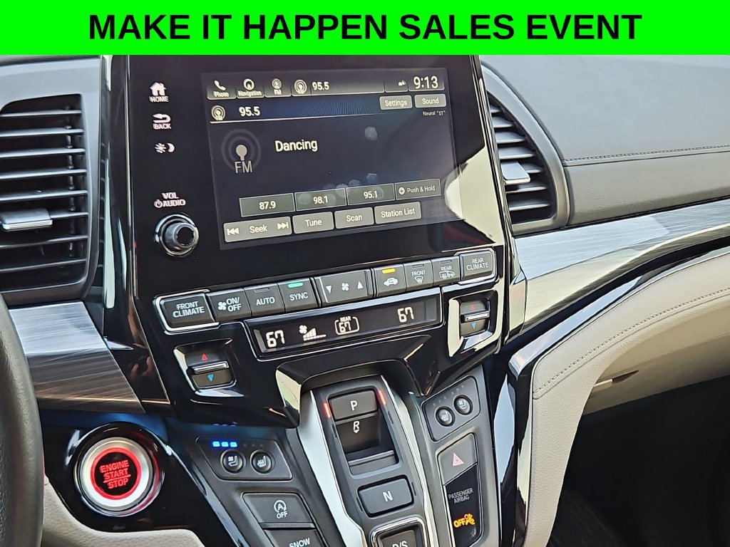 Used 2023 Honda Odyssey Elite image 18