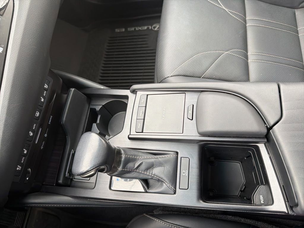 Used 2021 Lexus ES 350 Luxury image 35