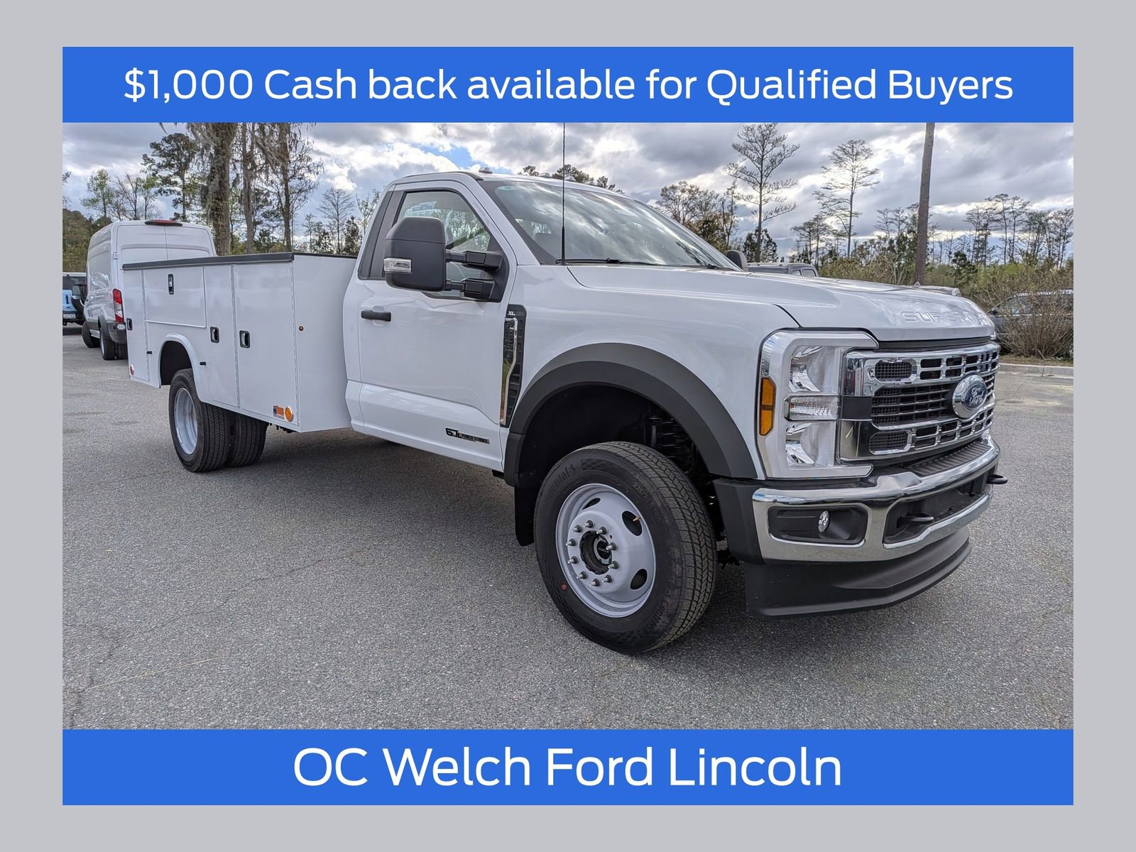 New 2026 Ford F550 4x4 Regular Cab Super Duty w/ XL Chrome Package image 1