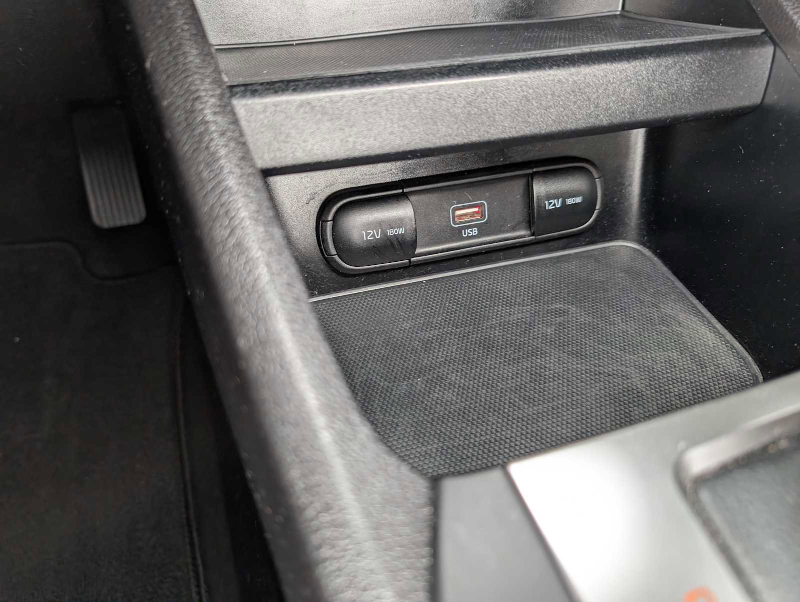 Certified 2023 Kia Forte LXS FWD image 28