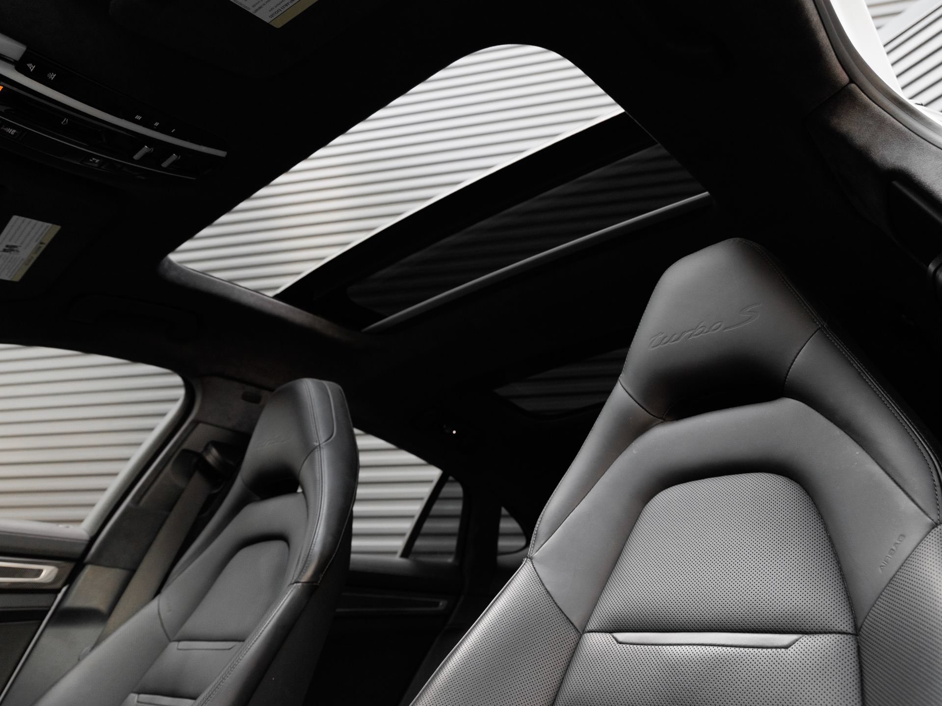 Certified 2018 Porsche Panamera Turbo S AWD/4WD image 15