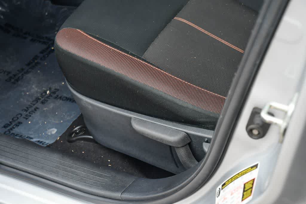 Used 2020 Nissan Versa SR FWD image 24