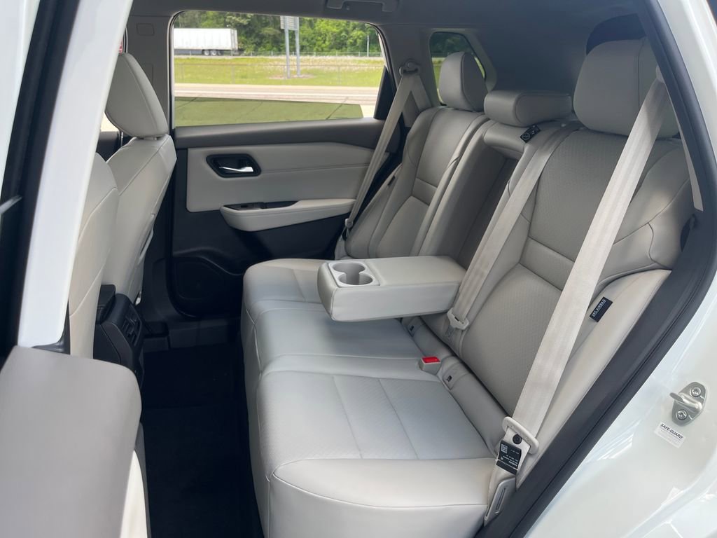 New 2026 Nissan Rogue Dark Armor image 24