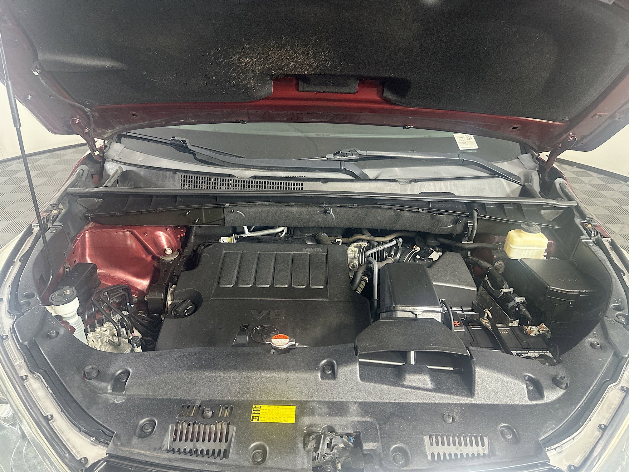 Used 2016 Toyota Highlander LE image 34