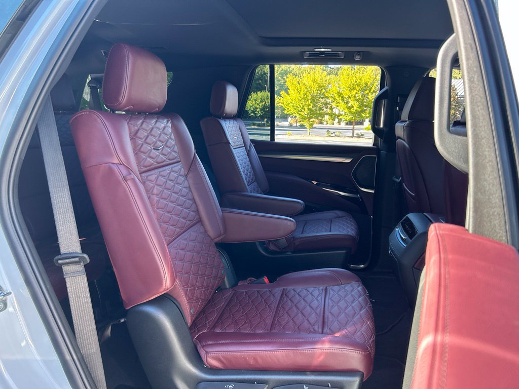 Used 2026 Cadillac Escalade Luxury w/ Touring Package AWD/4WD image 50