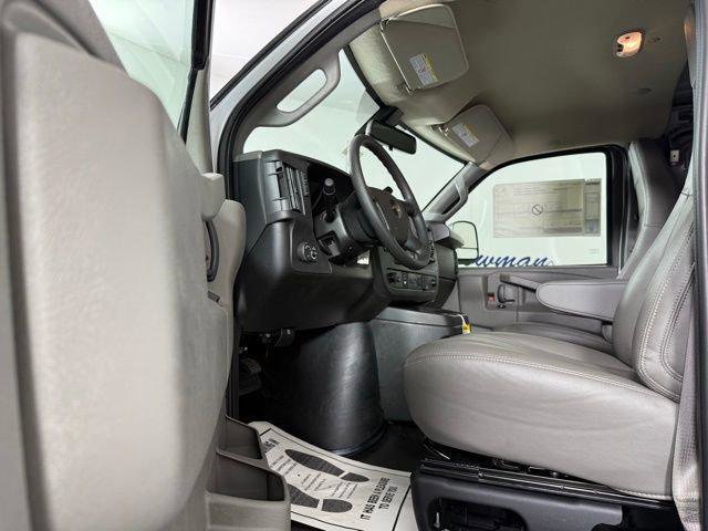 New 2025 Chevrolet Express 2500 w/ Driver Convenience Package image 6