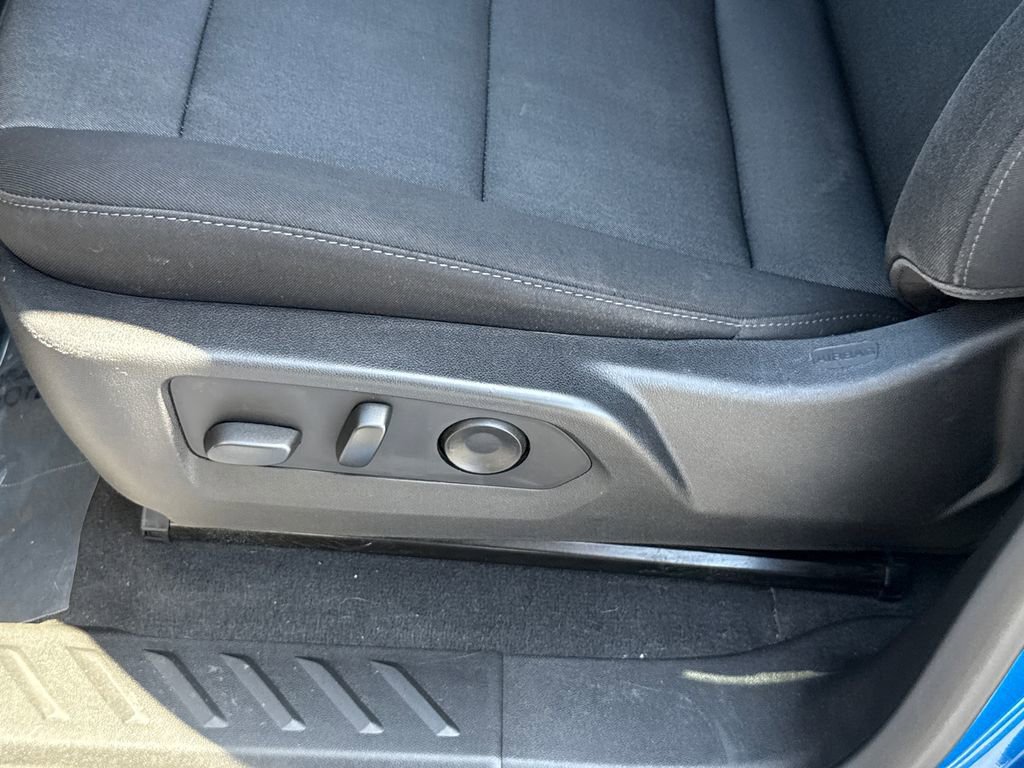 Used 2024 Chevrolet Colorado Trail Boss w/ Technology Package AWD/4WD image 24