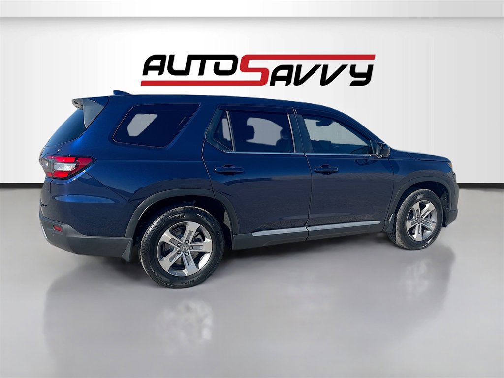 Used 2025 Honda Pilot EX-L image 7