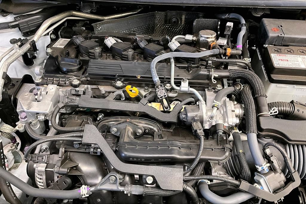 Used 2025 Toyota Corolla LE FWD image 31