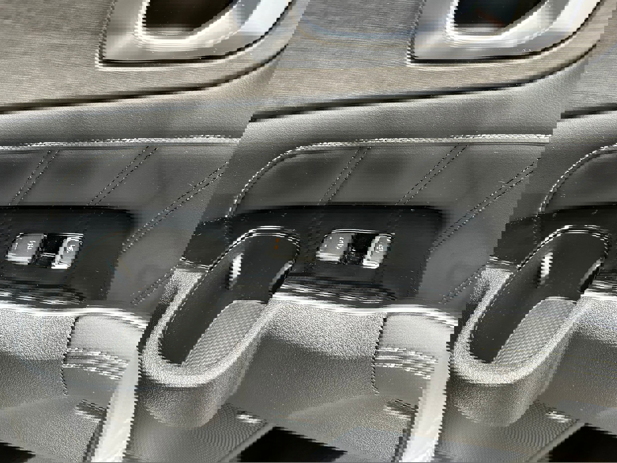 Used 2025 Kia Sorento SX Prestige image 23