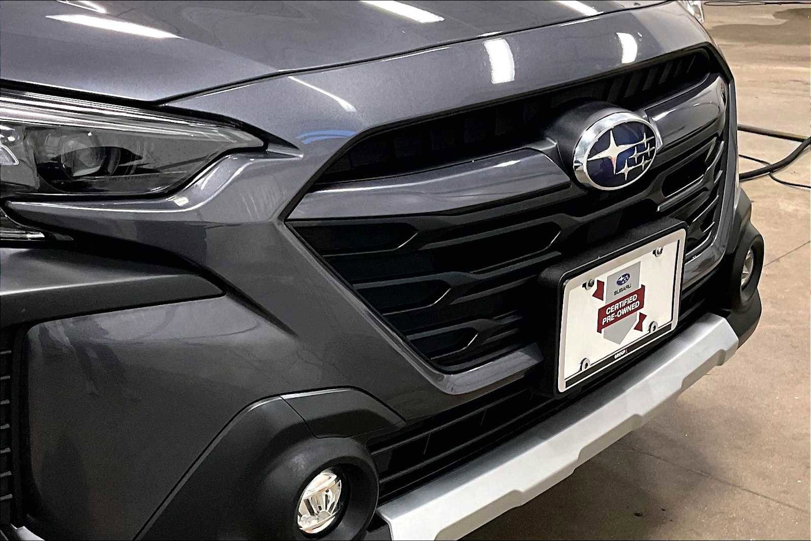 Certified 2025 Subaru Outback Limited image 33