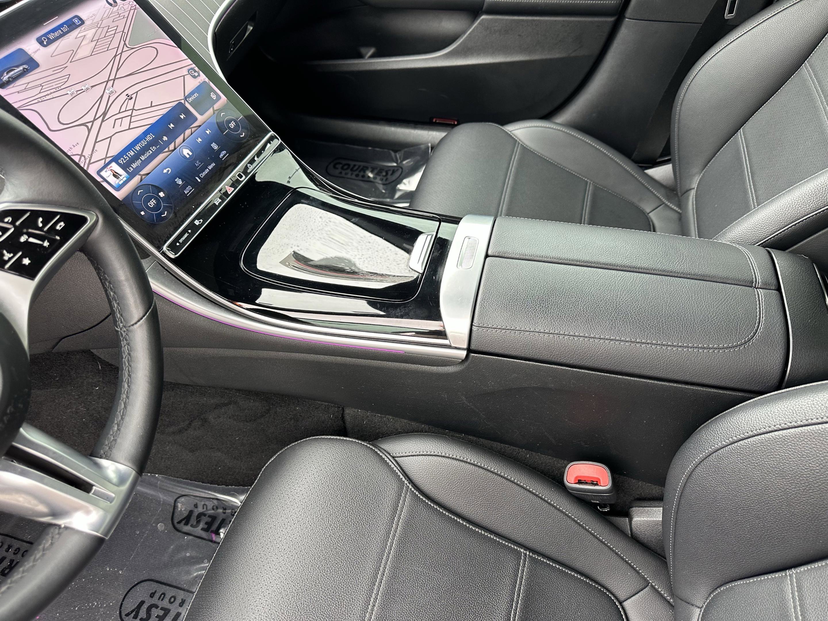 Used 2023 Mercedes-Benz C 300 Sedan image 22