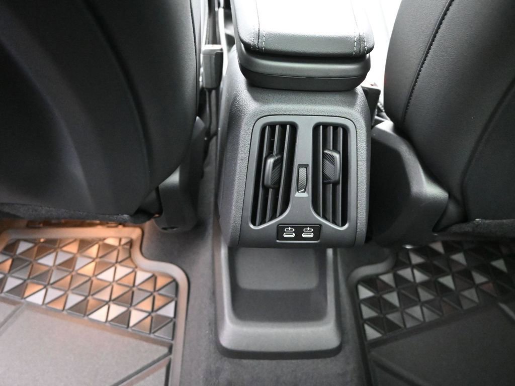 New 2026 BMW X1 xDrive28i w/ Technology Package image 18