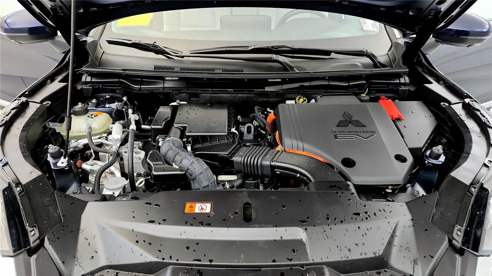 Used 2025 Mitsubishi Outlander SEL image 15