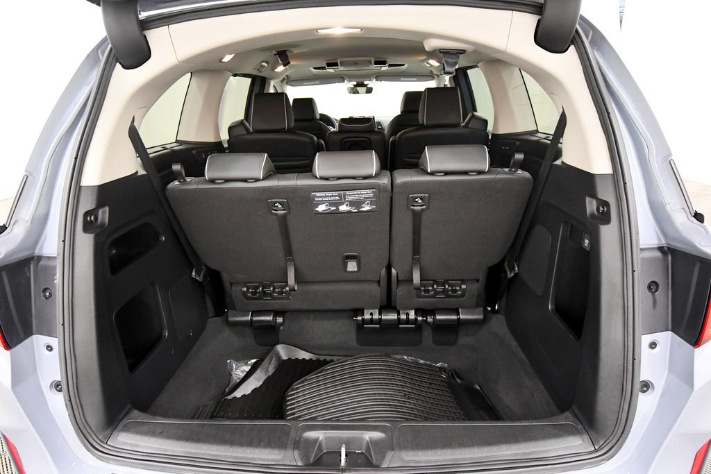 Certified 2025 Honda Odyssey Elite image 7