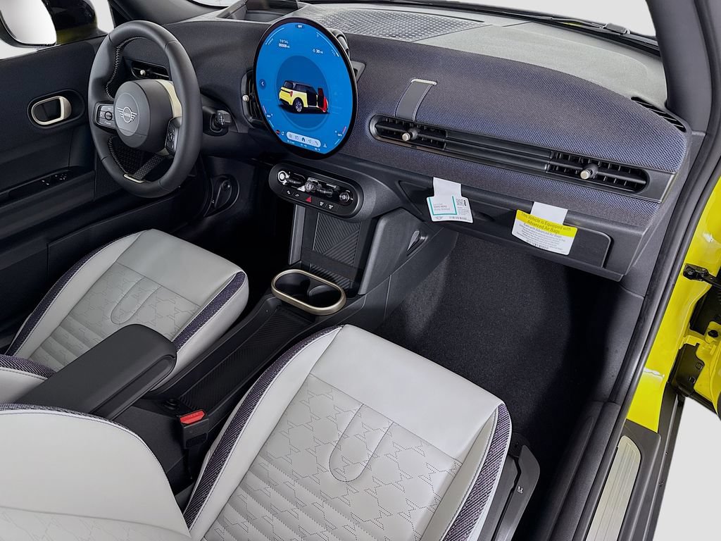 New 2026 MINI Cooper 2-Door Hardtop FWD image 18