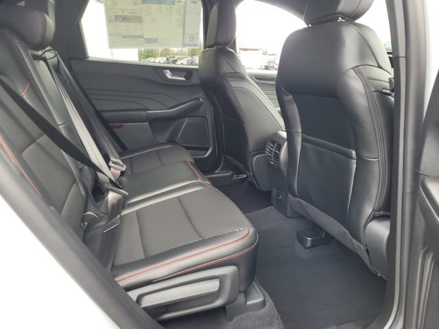New 2026 Ford Escape ST-Line w/ Tech Pack #1 FWD image 40