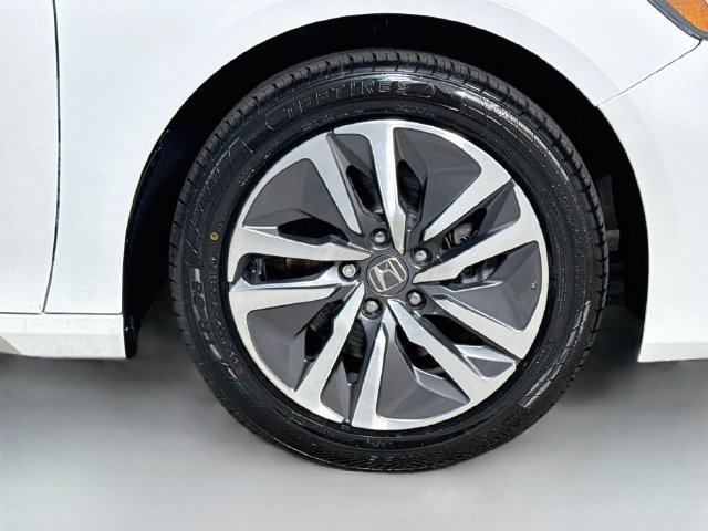 Used 2021 Honda Accord EX image 31