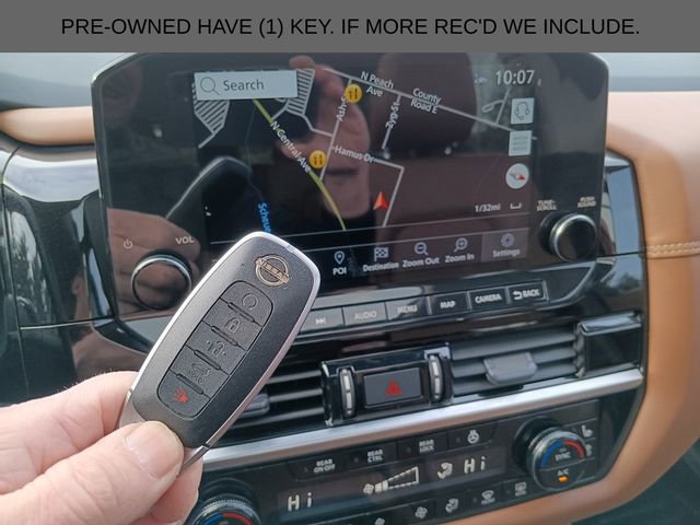 Used 2023 Nissan Pathfinder Platinum image 4