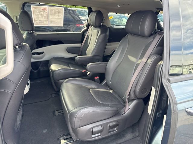 Used 2024 Kia Carnival SX Prestige FWD image 18