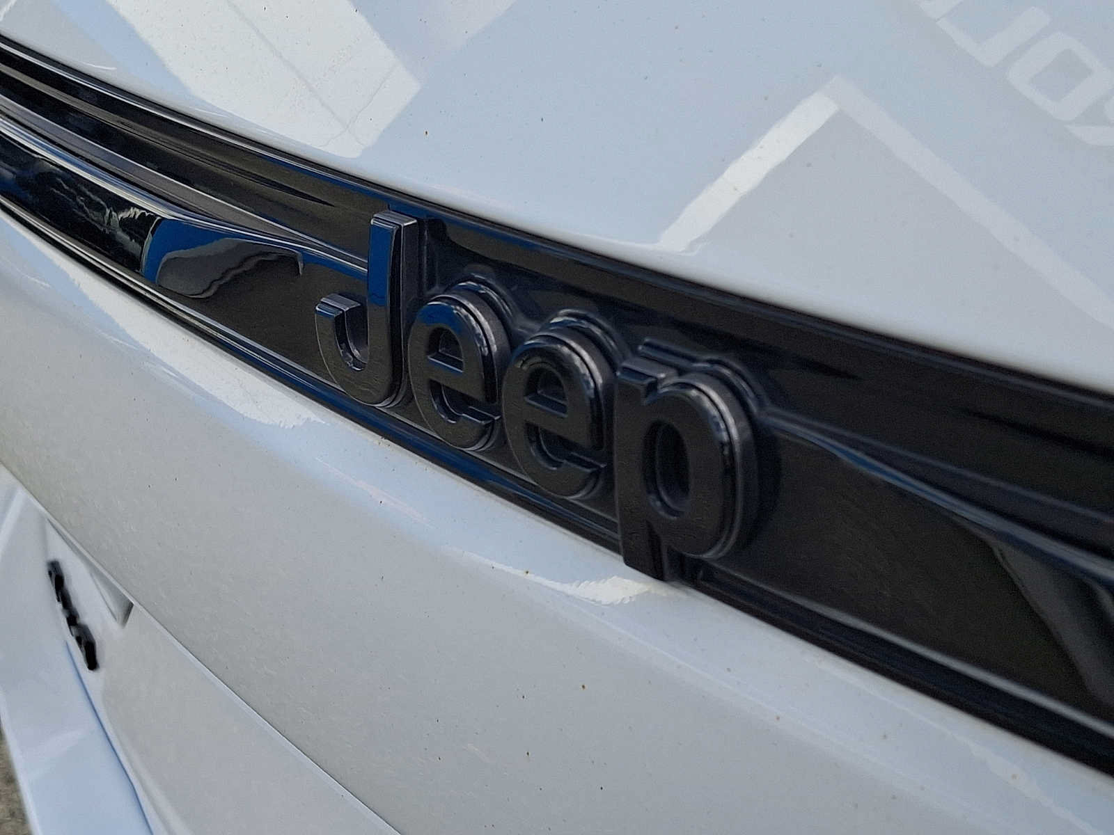 Used 2024 Jeep Grand Cherokee Altitude AWD/4WD image 29
