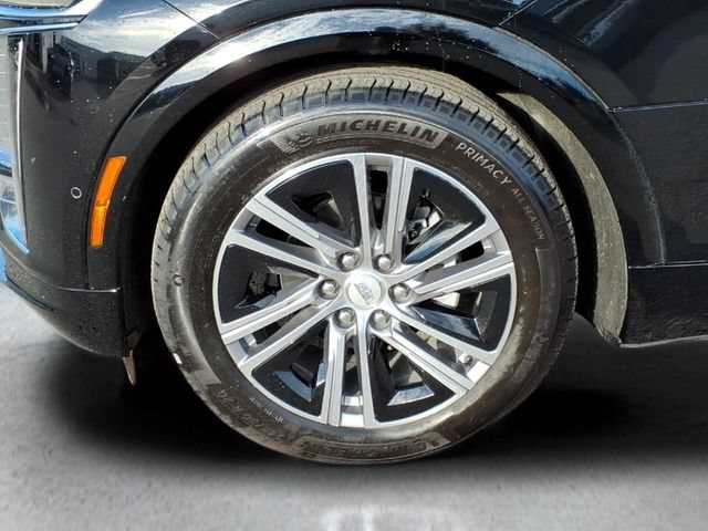 Used 2024 Cadillac Lyriq Luxury AWD/4WD image 10