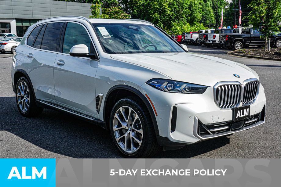 Used 2025 BMW X5 sDrive40i w/ Climate Comfort Package image 4