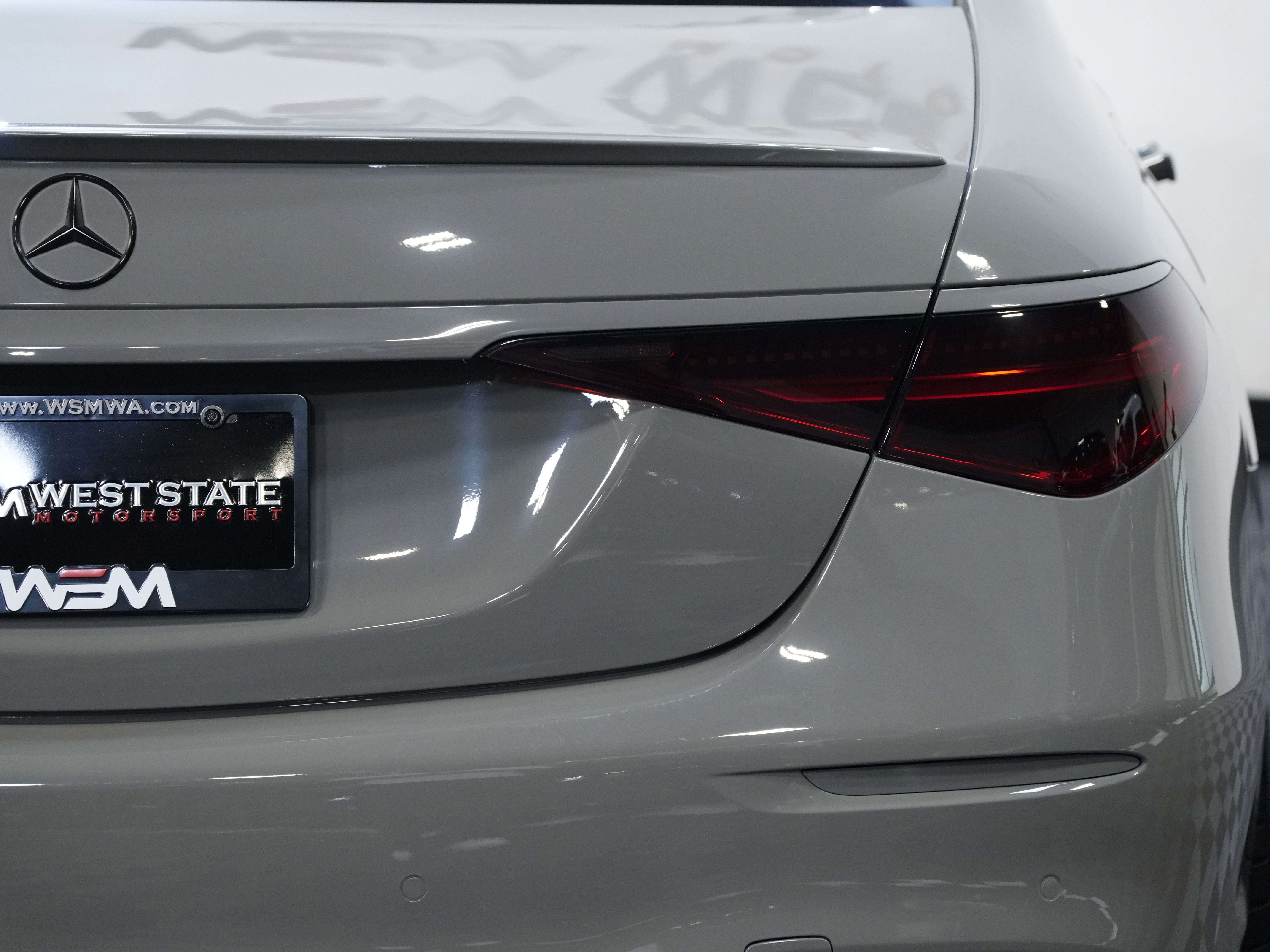 Used 2022 Mercedes-Benz S 580 4MATIC Sedan w/ AMG Line Package image 17