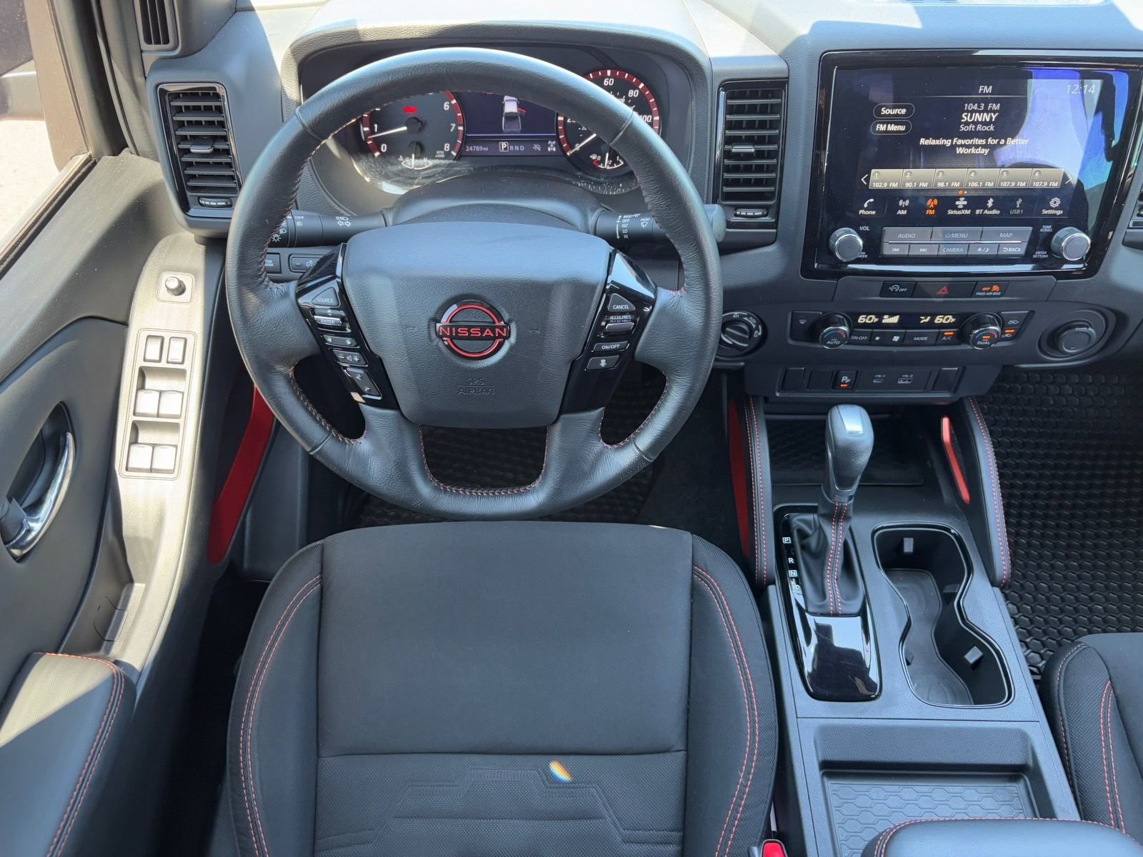 Certified 2024 Nissan Frontier PRO-4X w/ Technology Package image 13