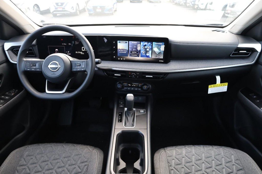 New 2026 Nissan Kicks SV w/ SV Premium Package image 19