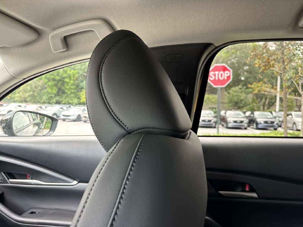 New 2026 MAZDA CX-30 AWD 2.5 S w/ Select Sport Pkg image 16