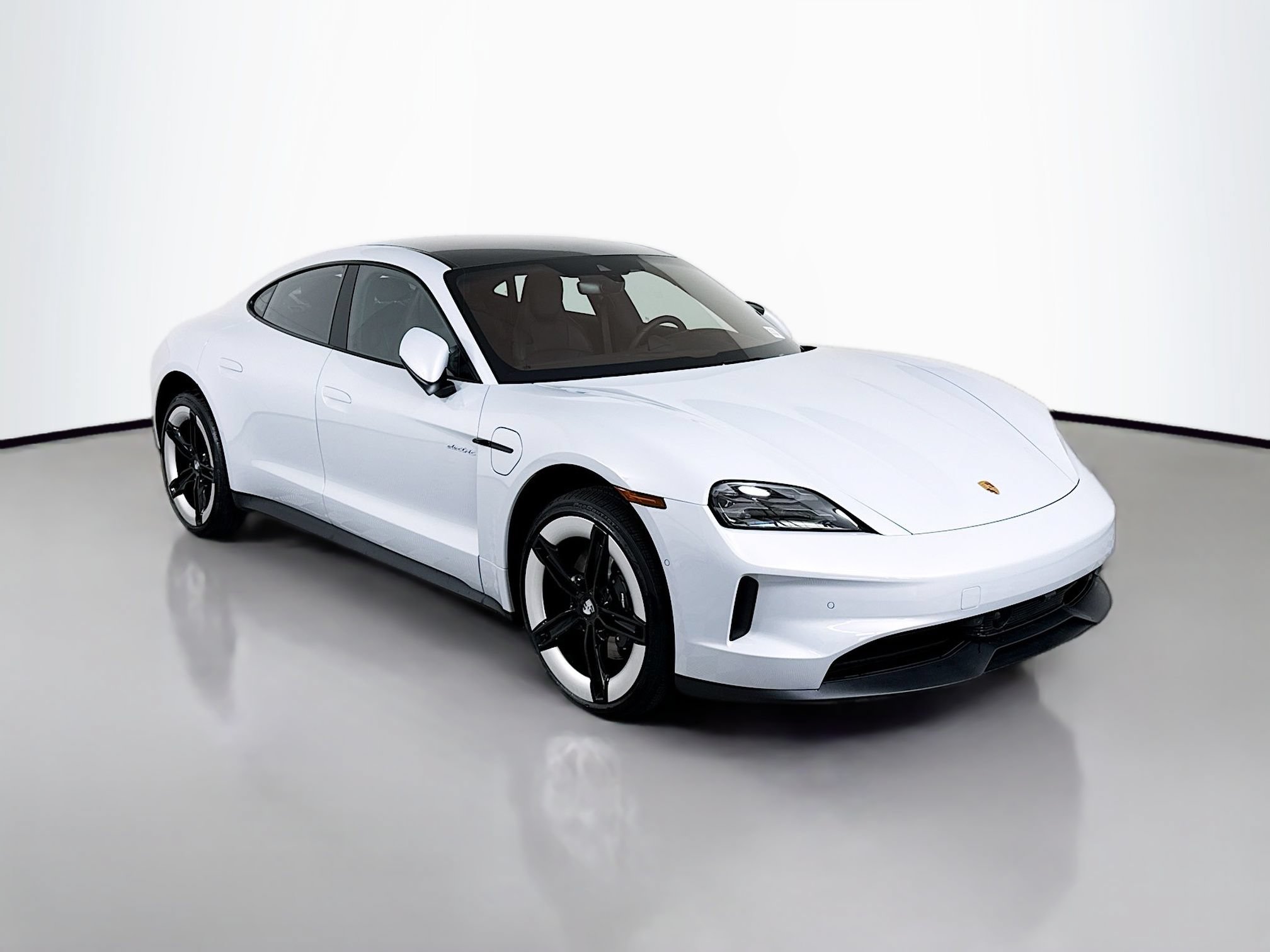 Certified 2026 Porsche Taycan AWD/4WD image 7
