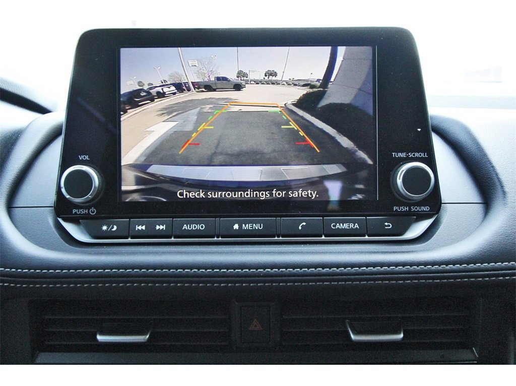 Used 2026 Nissan Rogue SV w/ SV Premium Package image 23