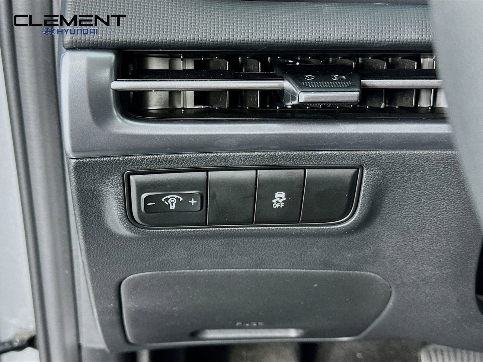 New 2026 Hyundai Tucson SE image 12