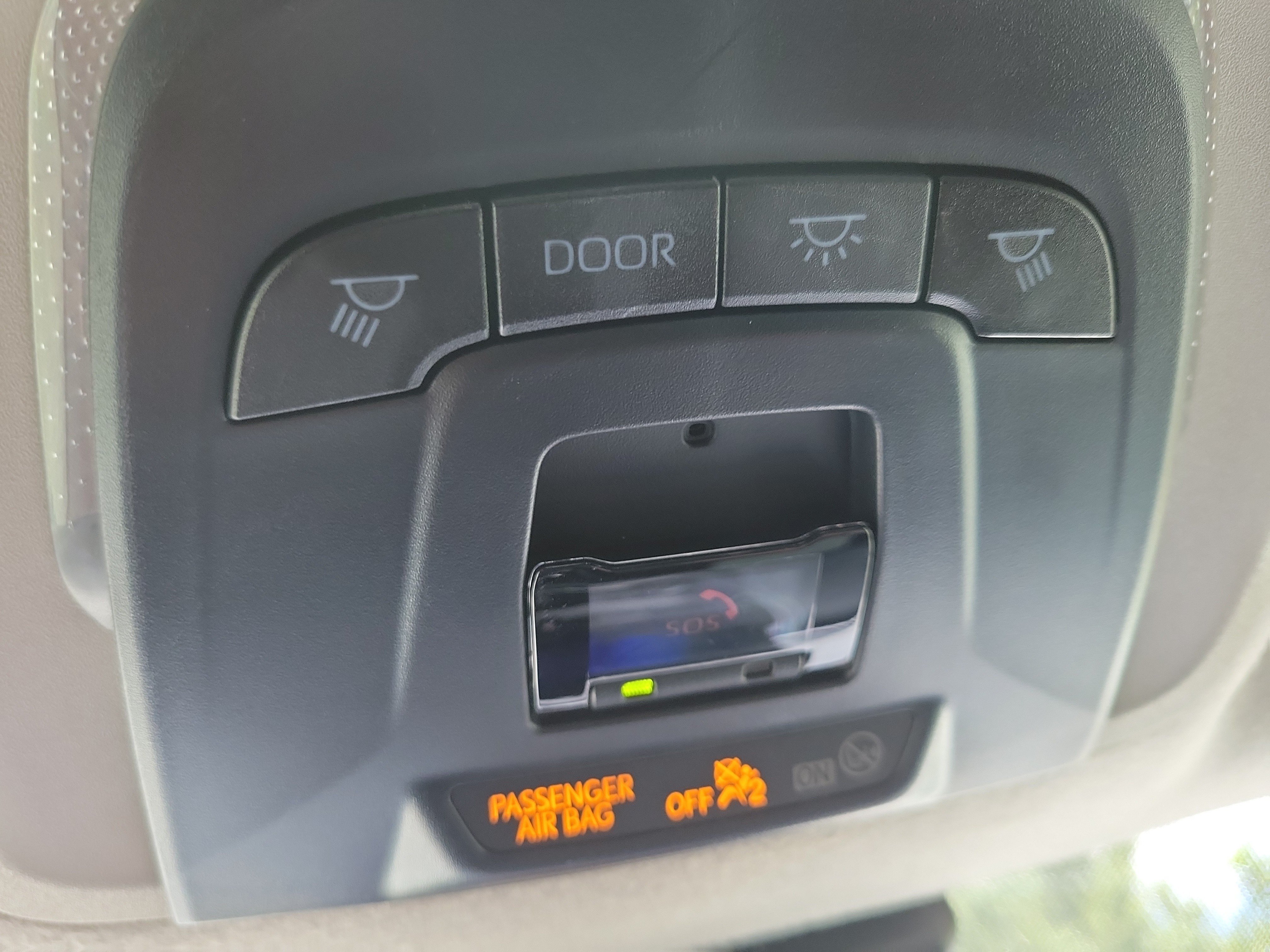 Used 2025 Toyota Corolla LE FWD image 27