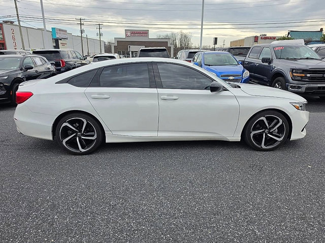 Used 2021 Honda Accord Sport image 2