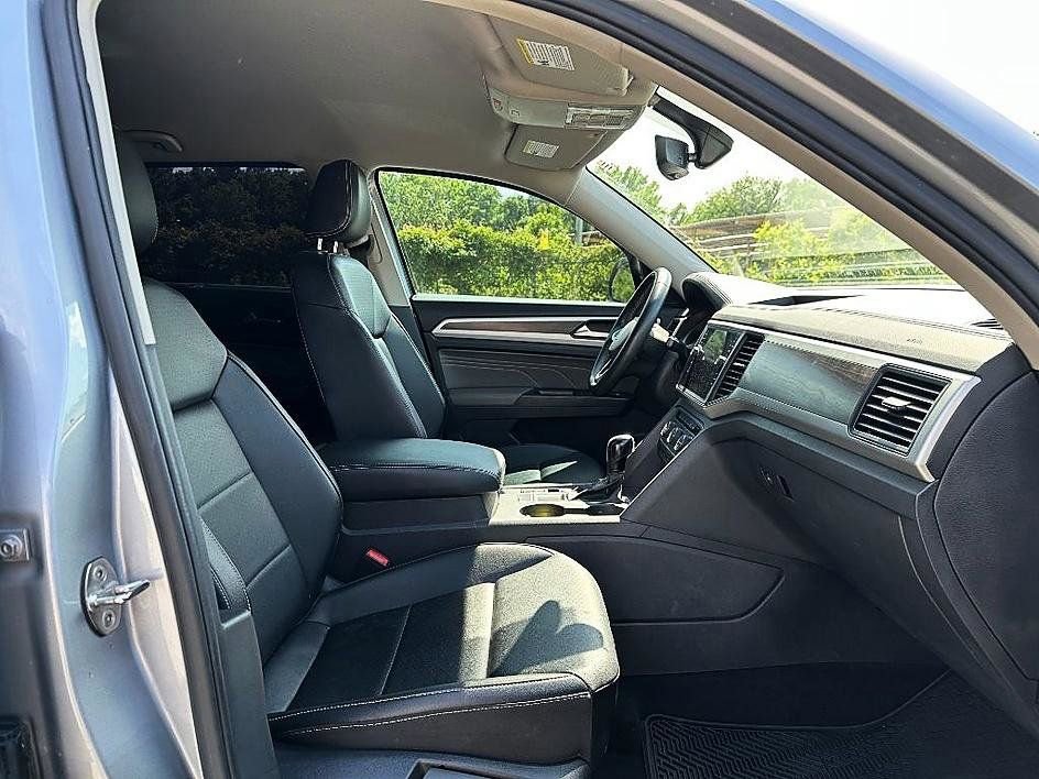 Used 2021 Volkswagen Atlas SE FWD image 9