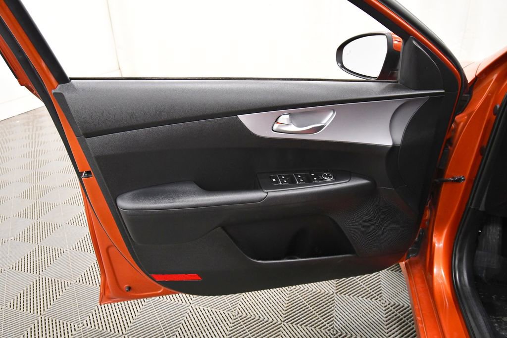 Certified 2023 Kia Forte LXS w/ LXS Technology Package image 13
