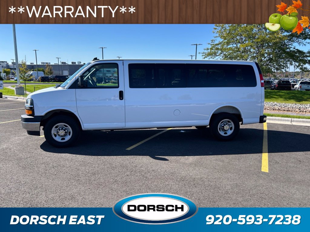 Used 2025 Chevrolet Express 3500 LT w/ LT Preferred Equipment Group RWD image 2
