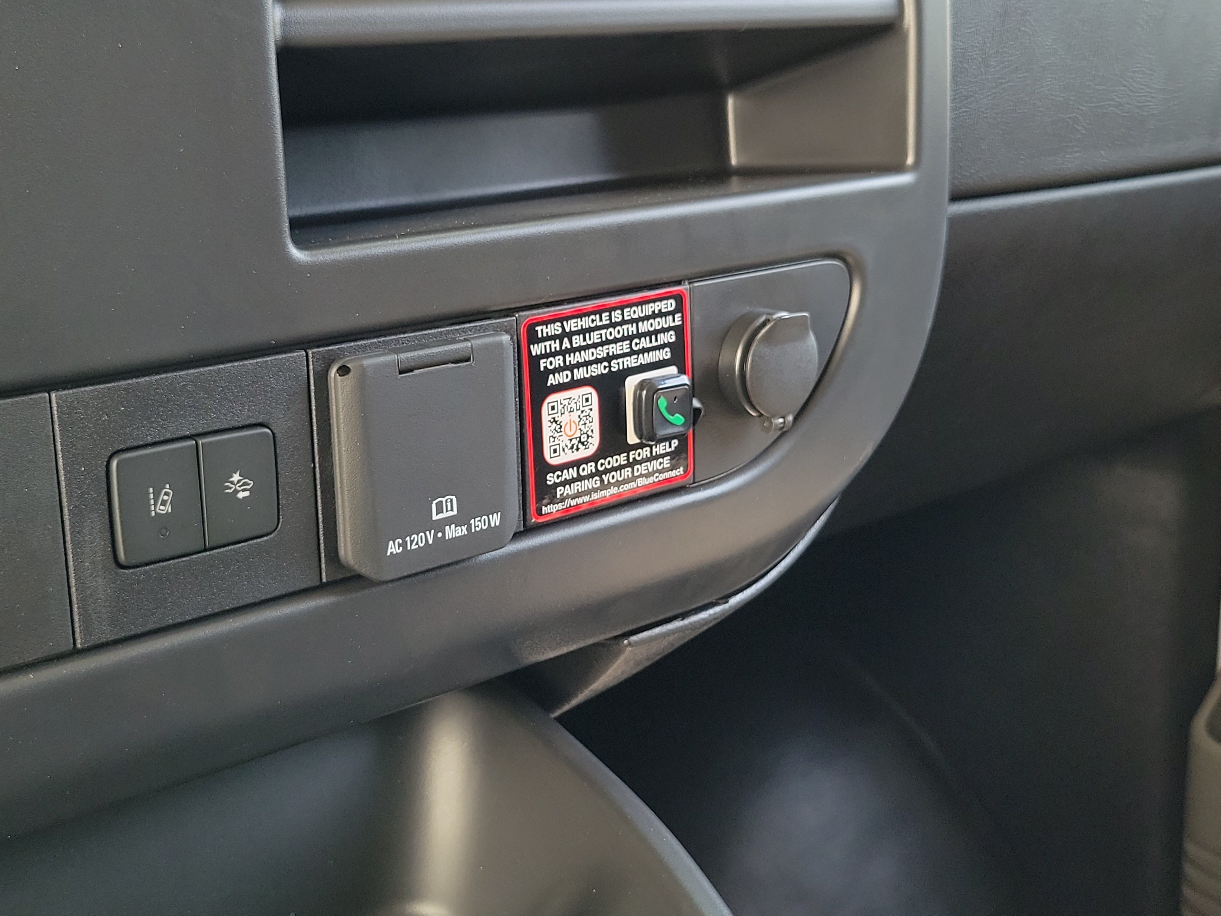 New 2026 GMC Savana 2500 w/ Safety Package RWD image 29