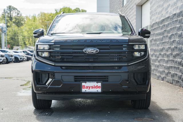 New 2026 Ford Expedition Max Platinum image 3