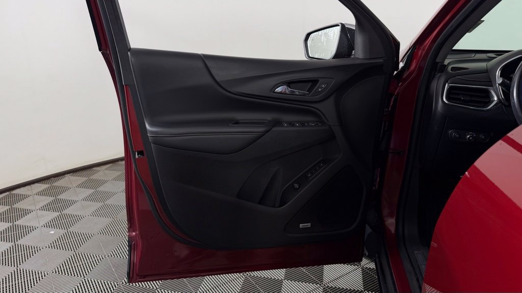 Used 2019 Chevrolet Equinox Premier AWD/4WD image 15