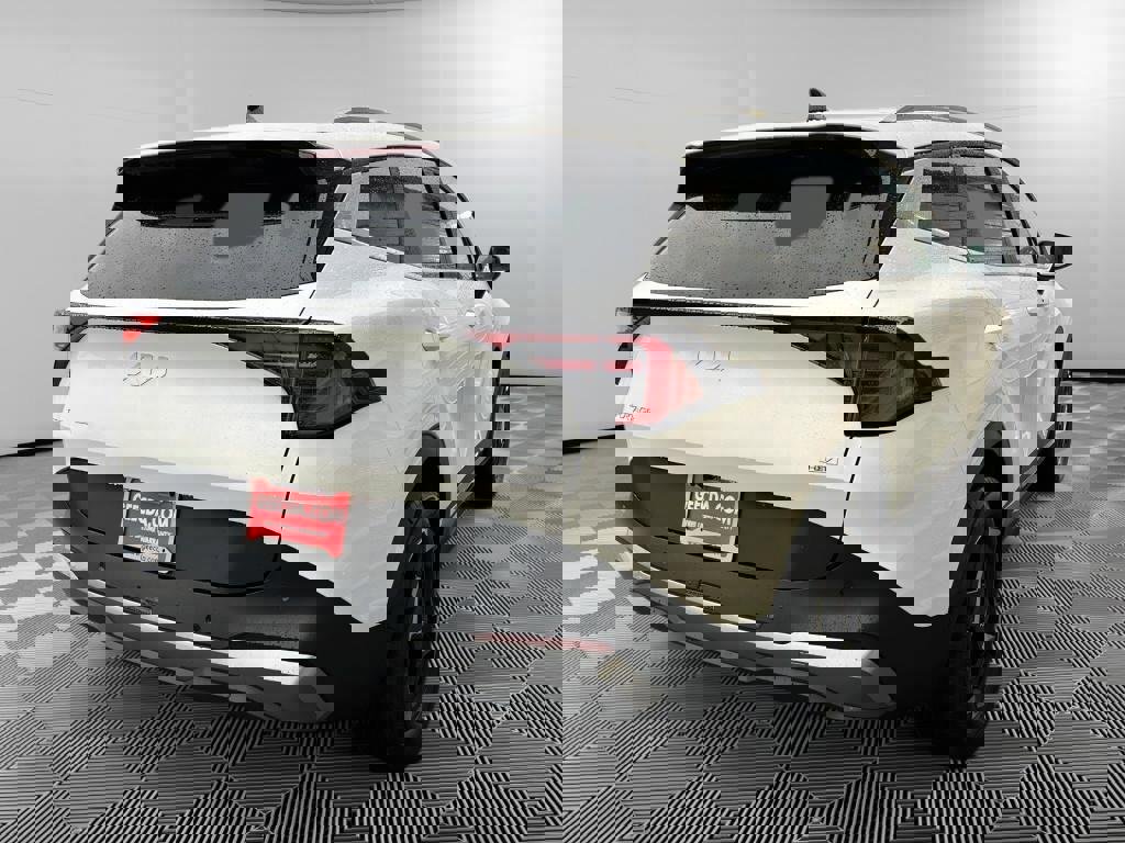 New 2026 Kia Sportage EX image 4