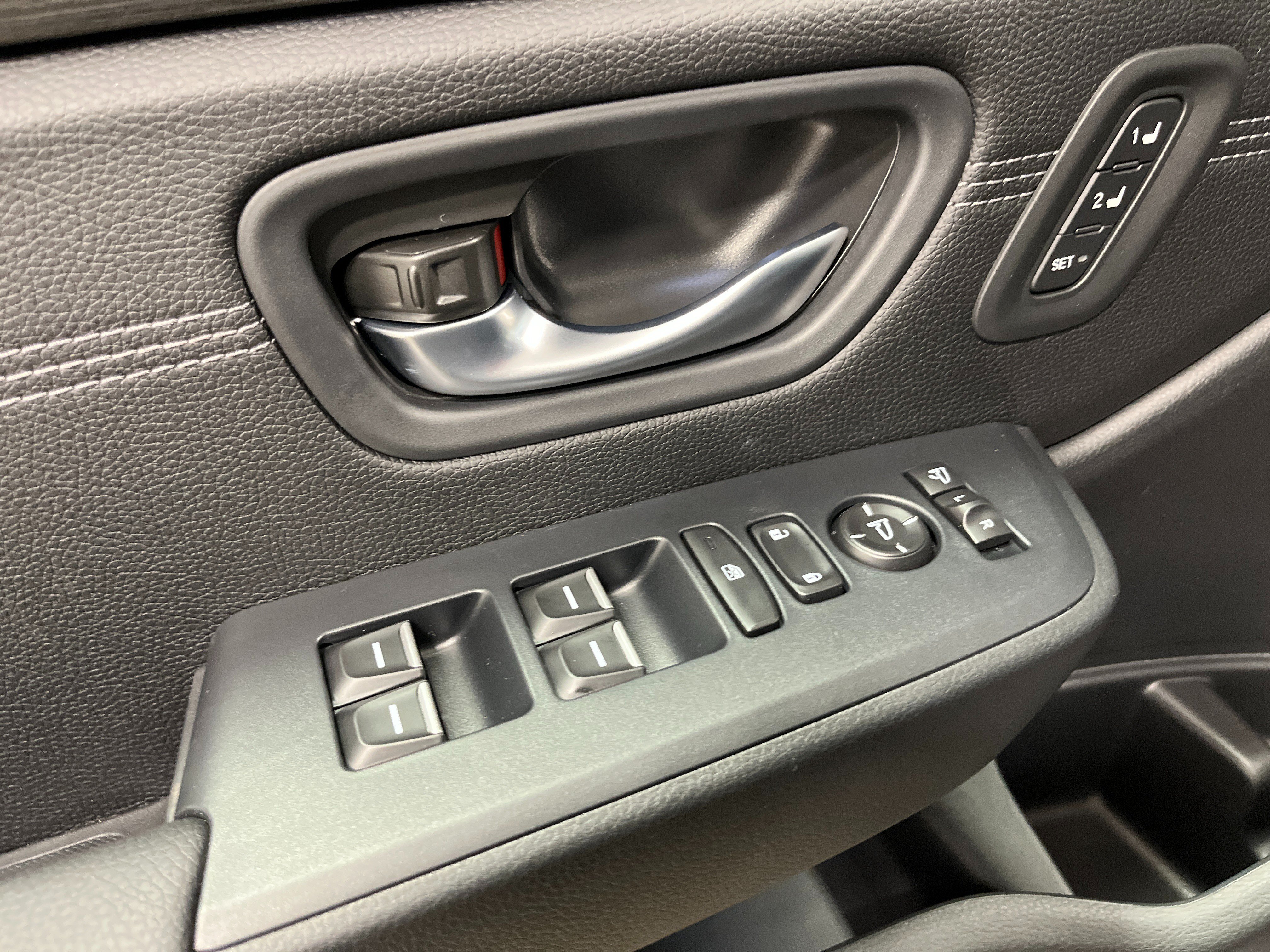 New 2026 Honda Pilot Touring image 10